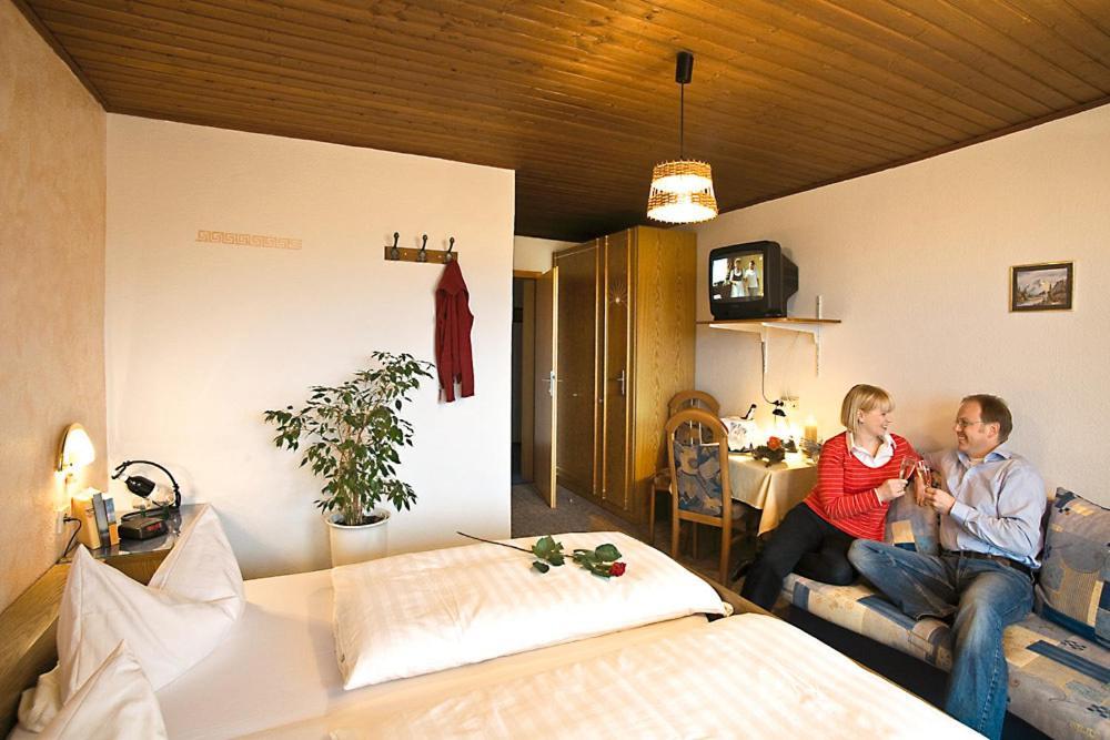 Landhotel Weingarten Haibach  Εξωτερικό φωτογραφία