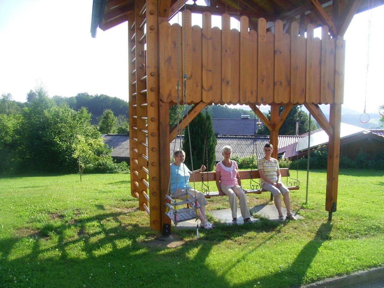 Landhotel Weingarten Haibach  Εξωτερικό φωτογραφία