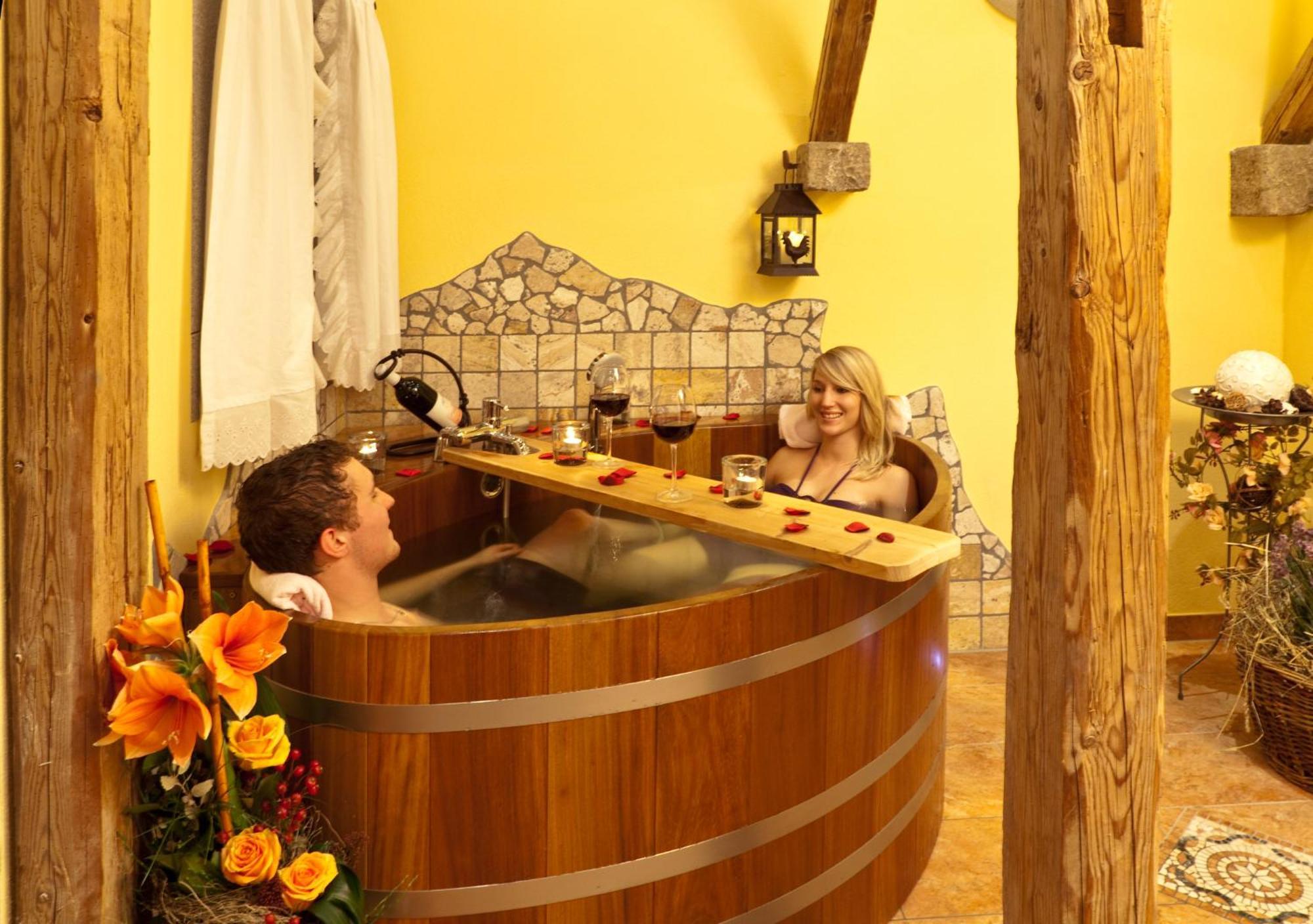 Landhotel Weingarten Haibach  Εξωτερικό φωτογραφία